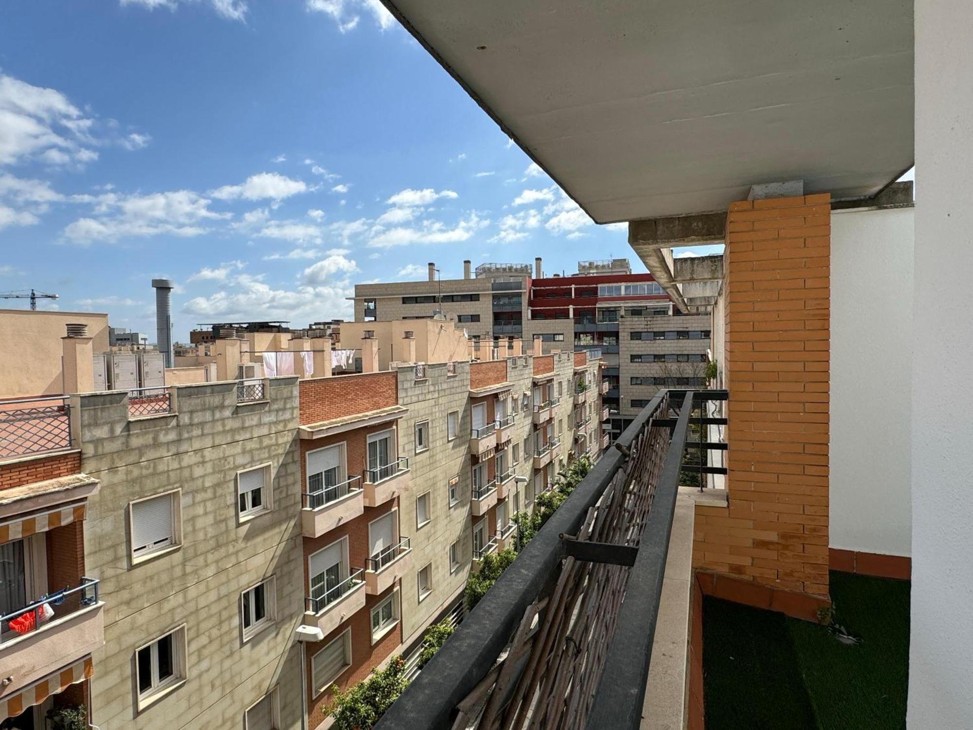 Apartamento Centrico Con Terraza Y Parking Gratuito Kordoba Bagian luar foto