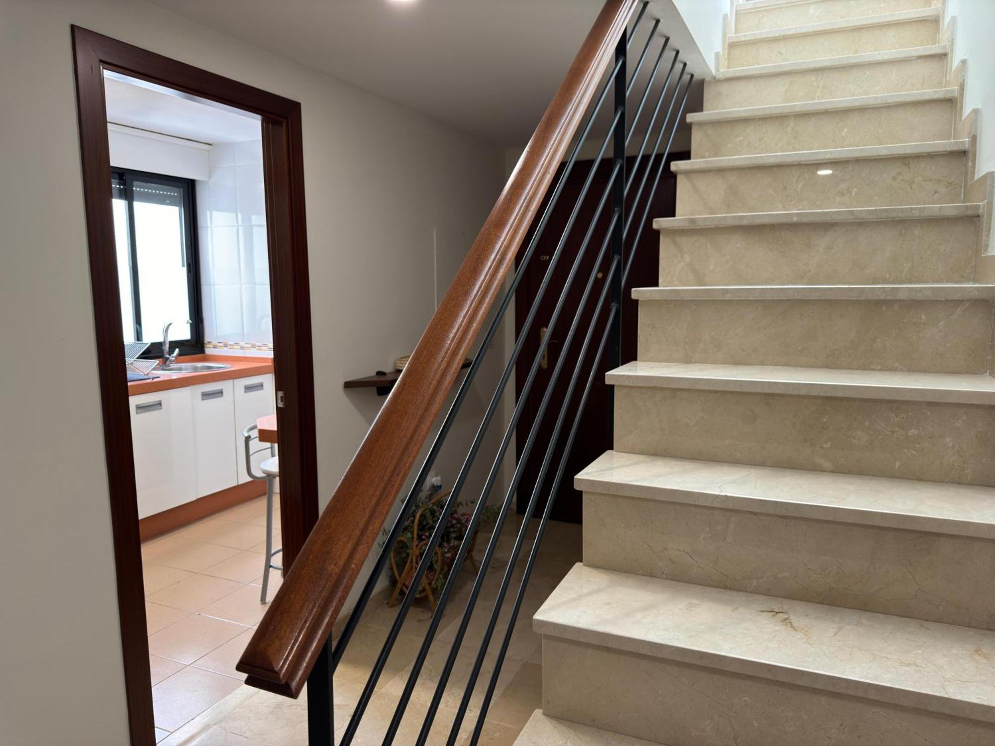 Apartamento Centrico Con Terraza Y Parking Gratuito Kordoba Bagian luar foto