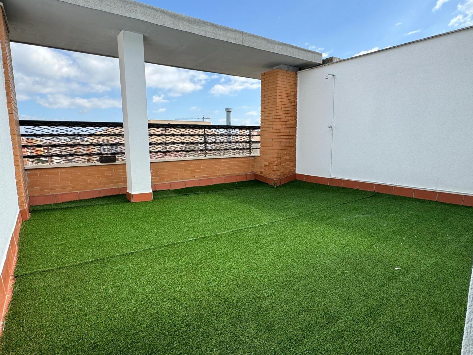 Apartamento Centrico Con Terraza Y Parking Gratuito Kordoba Bagian luar foto