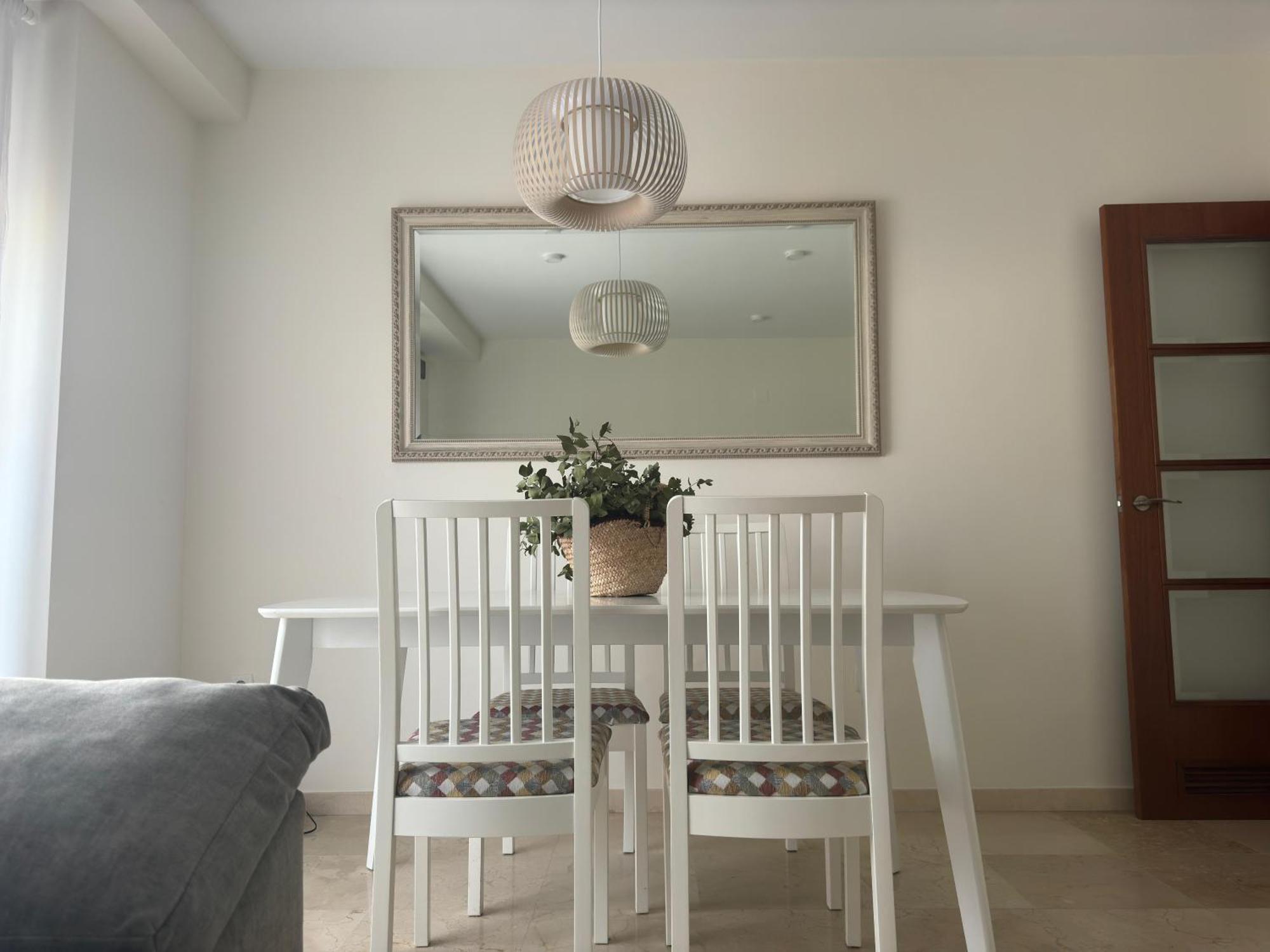 Apartamento Centrico Con Terraza Y Parking Gratuito Kordoba Bagian luar foto